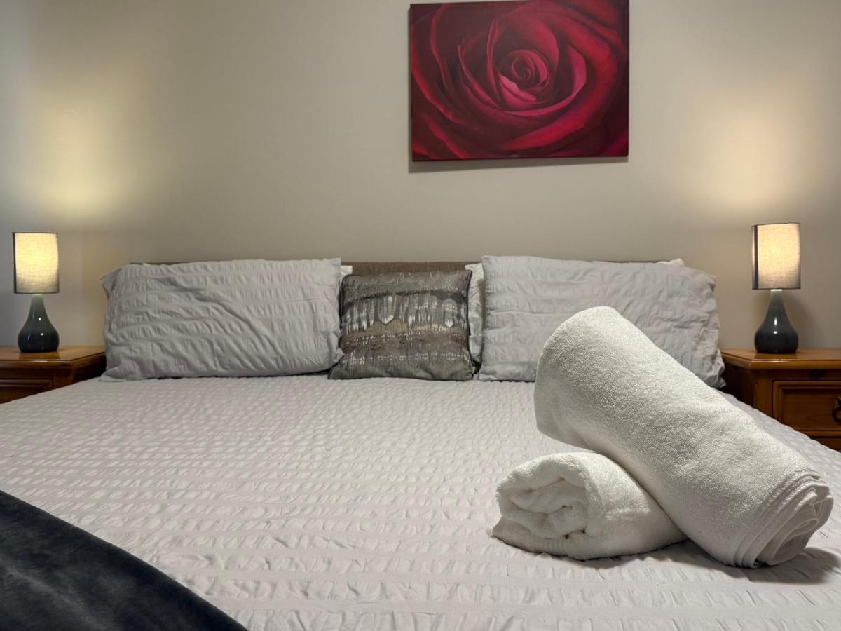 Cobh Holiday Home - B&B