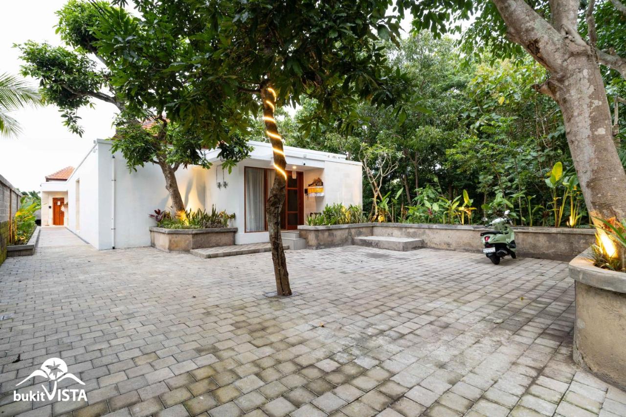 Villa Batan Pohgedang by Bukit Vista - B&B