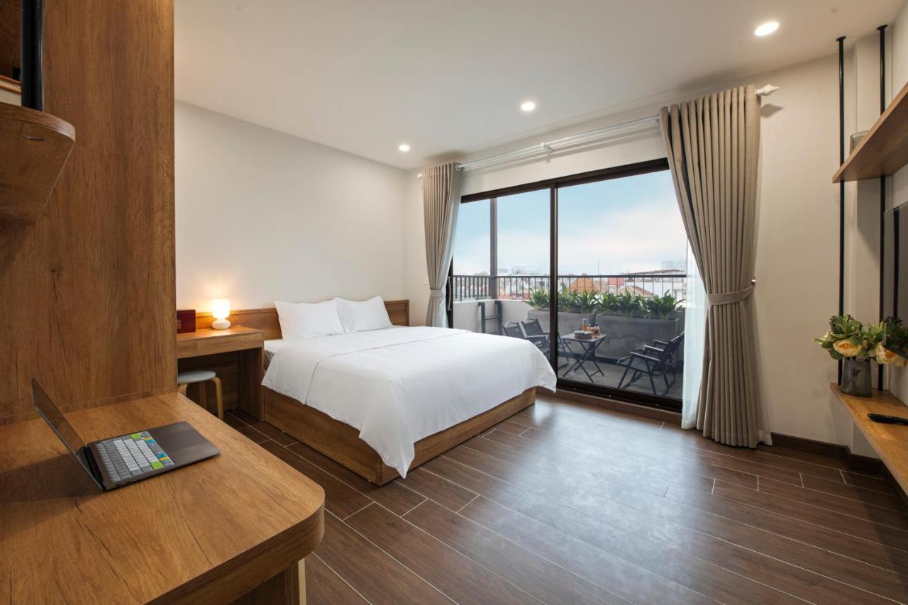 The Literature'N Central Hotel and Travel - B&B Hanoi