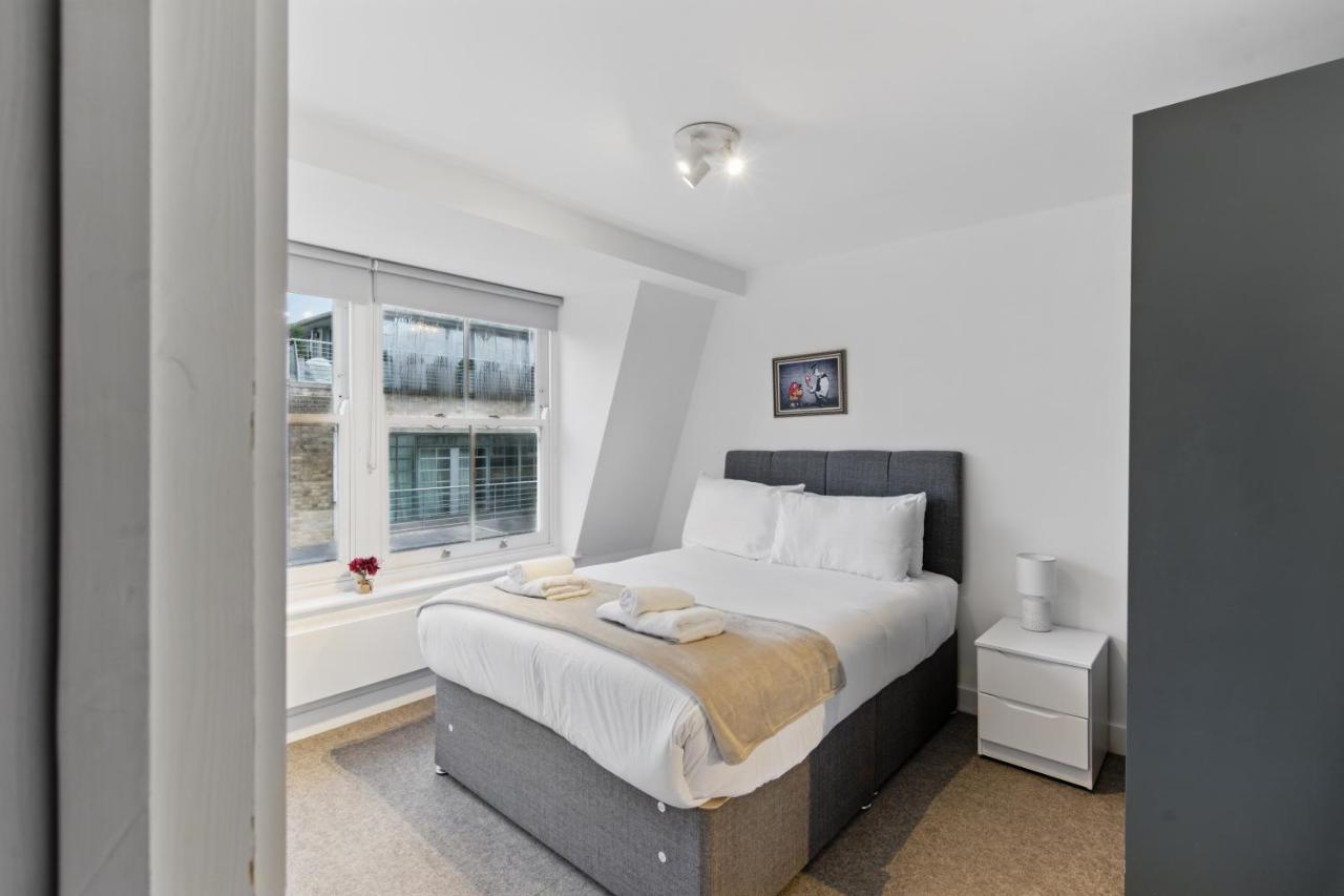 Two-Bedroom Apartment with Balcony