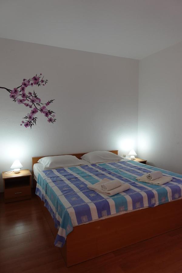 Apartman Ana - B&B Senj