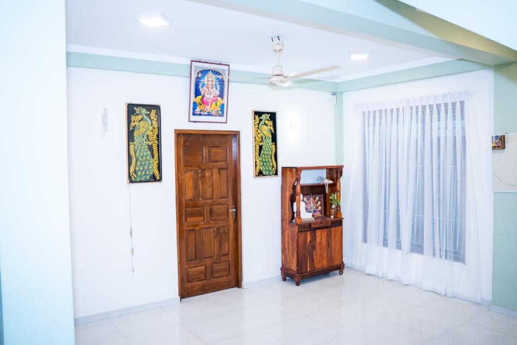 Kanapathiy Rest House - Ferienwohnung Trincomalee