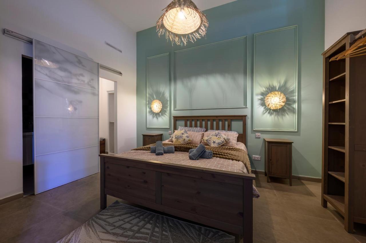 Appartamento con 2 Camere da Letto e Balcone