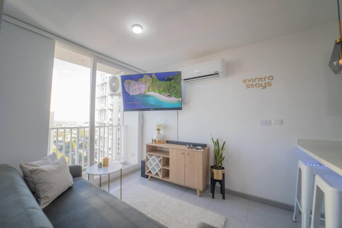 Stays Brand New Luxury Ocean View Apt - 2BR - B&B Cartagena de Indias