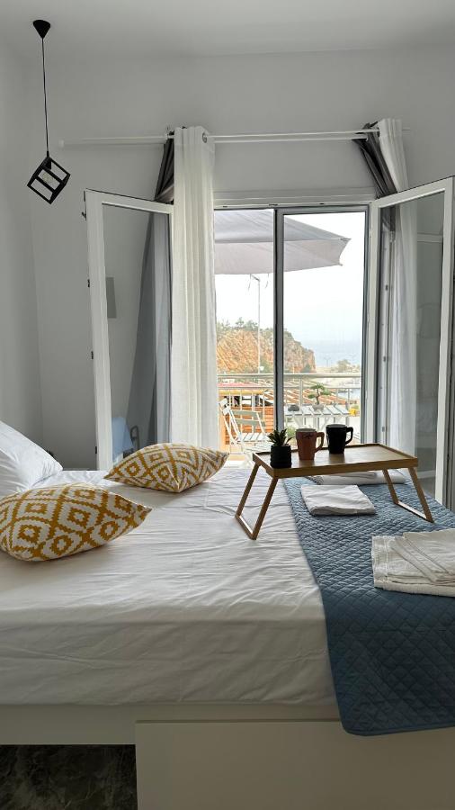 Pefki apartments - B&B