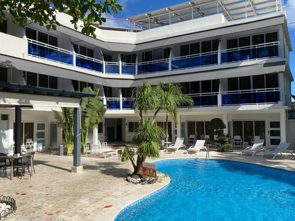 New Garden Hotel