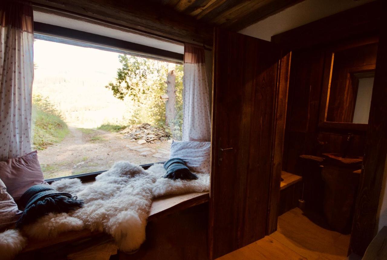 Na samote pod skalou - digitálný detox - B&B Veličná