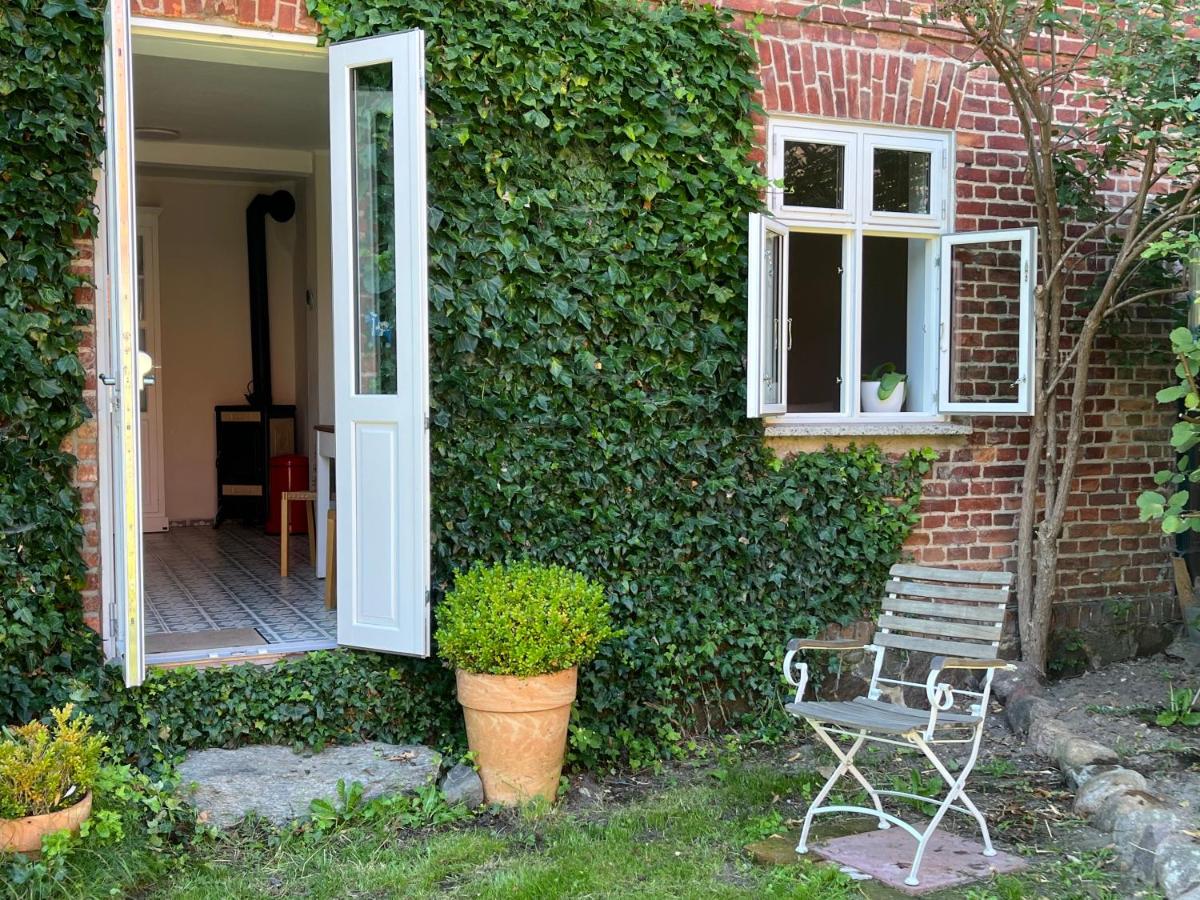 Gemütliche, kleine Ferienwohnung im Küstenland - B&B Lentschow