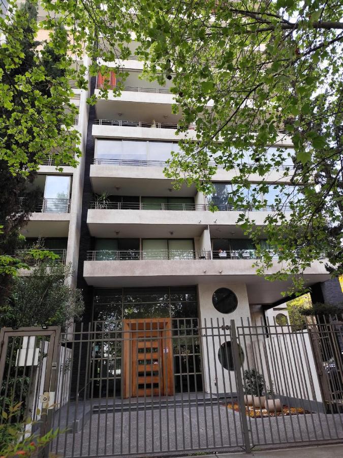 Apartamento en Providencia con estacionamiento privado - Chambres d’hôtes Santiago