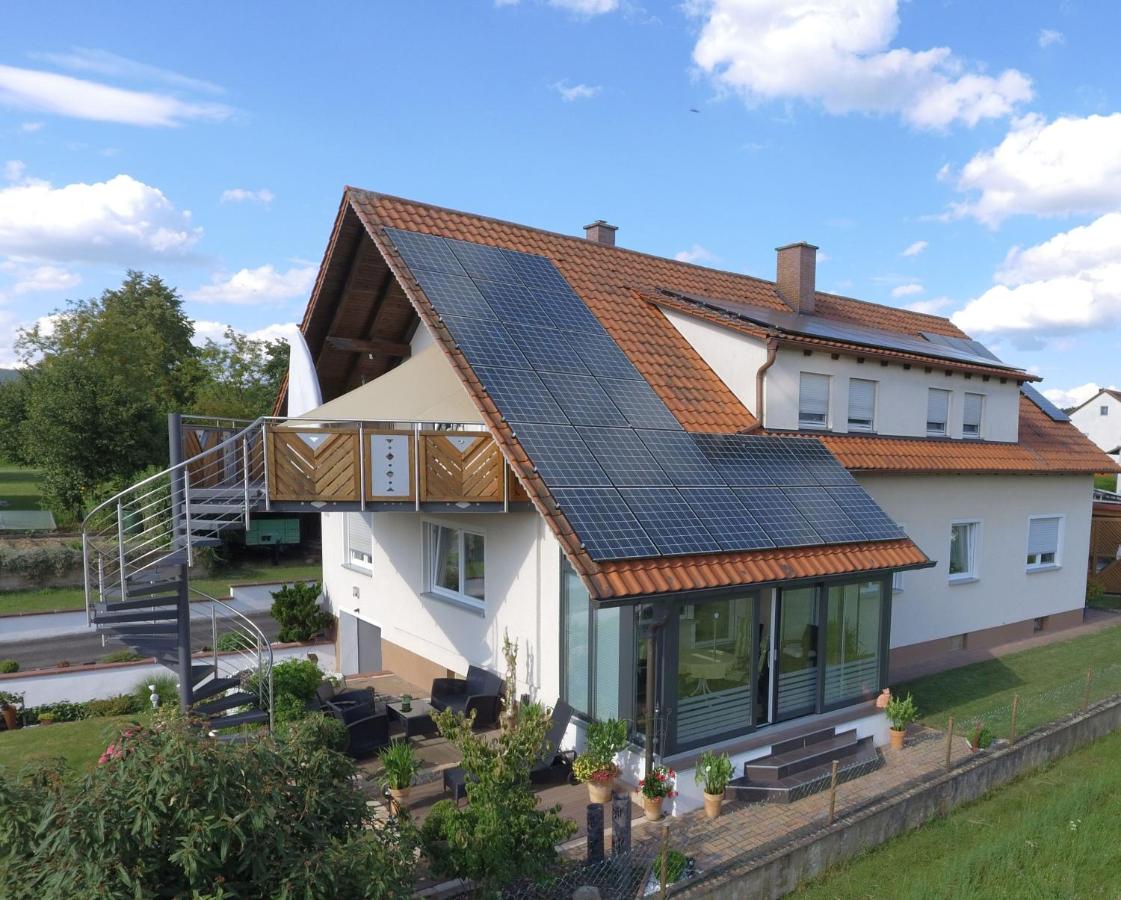 FeWo Süß - Bed and Breakfast