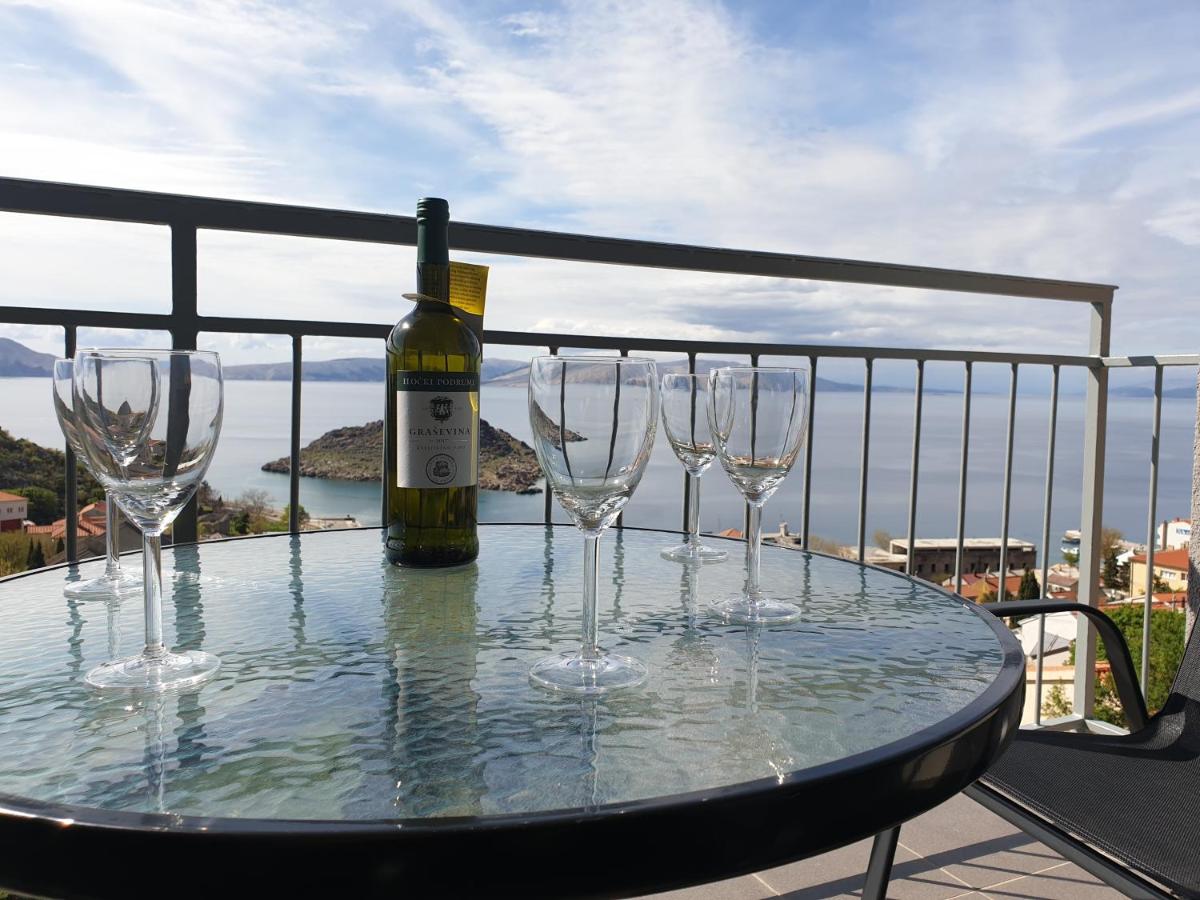 Appartement 2 Chambres avec Balcon et Vue sur la Mer