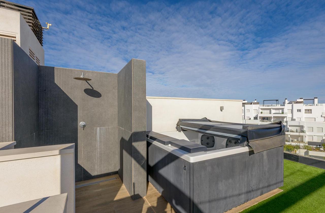 Luxurious penthouse apartment urb Bali - B&B