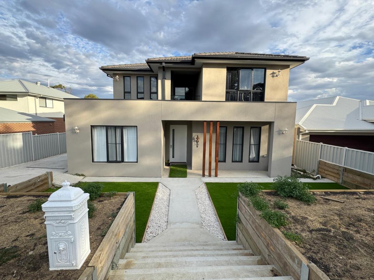 Villa in the Heart of Kilmore - B&B