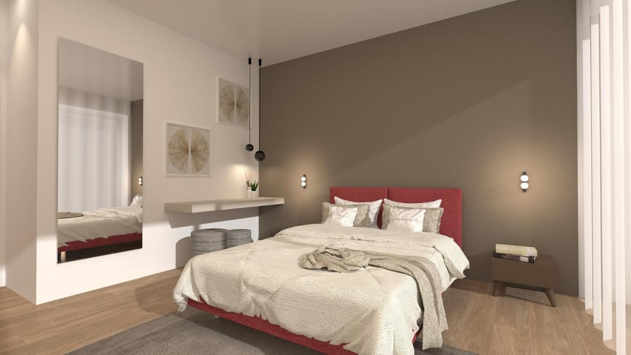 Two-Bedroom Deluxe Apartment with Balcony