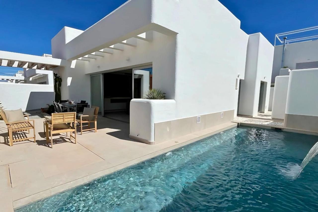 Villa with private pool in San Fulgencio - B&B