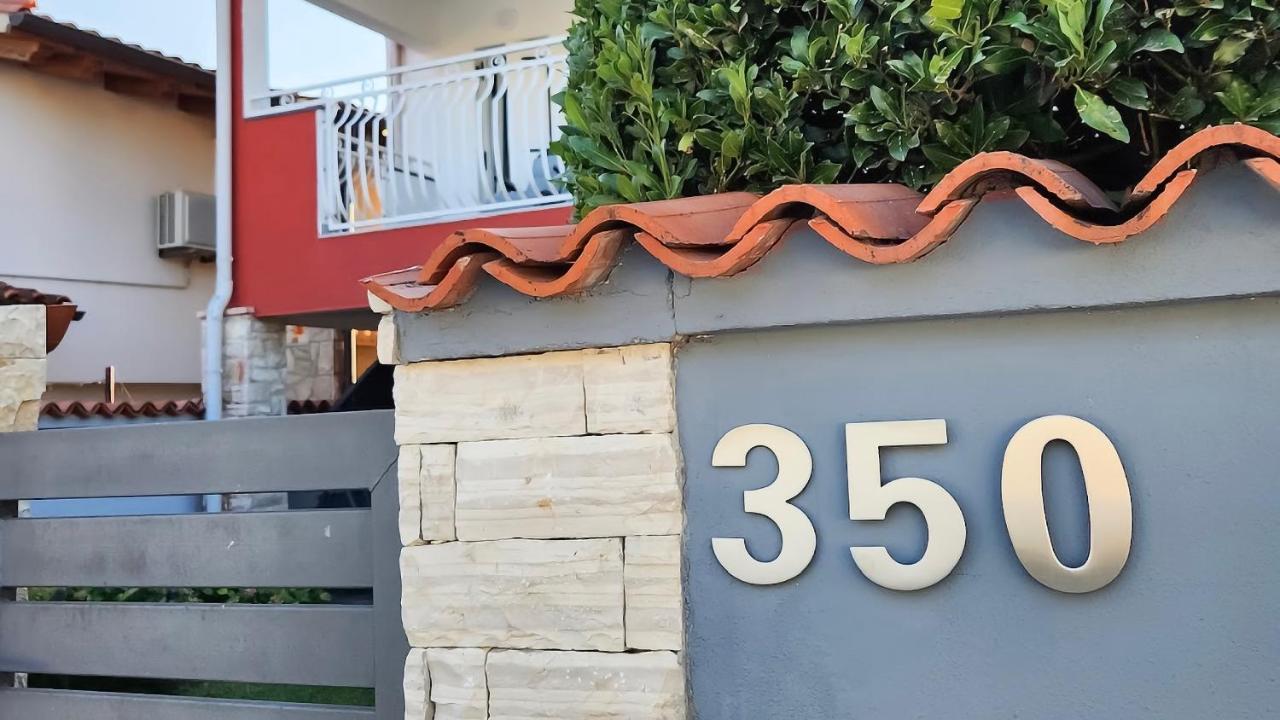 Apartment Bozo Stunning Sea View - B&B Peroj