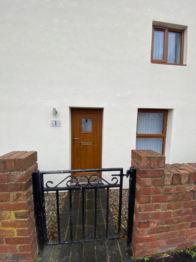 Cosy 6 Guest Retreat - Contractors welcome - B&B
