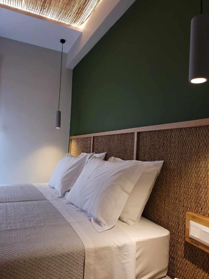 Quadruple Room with Terrace
