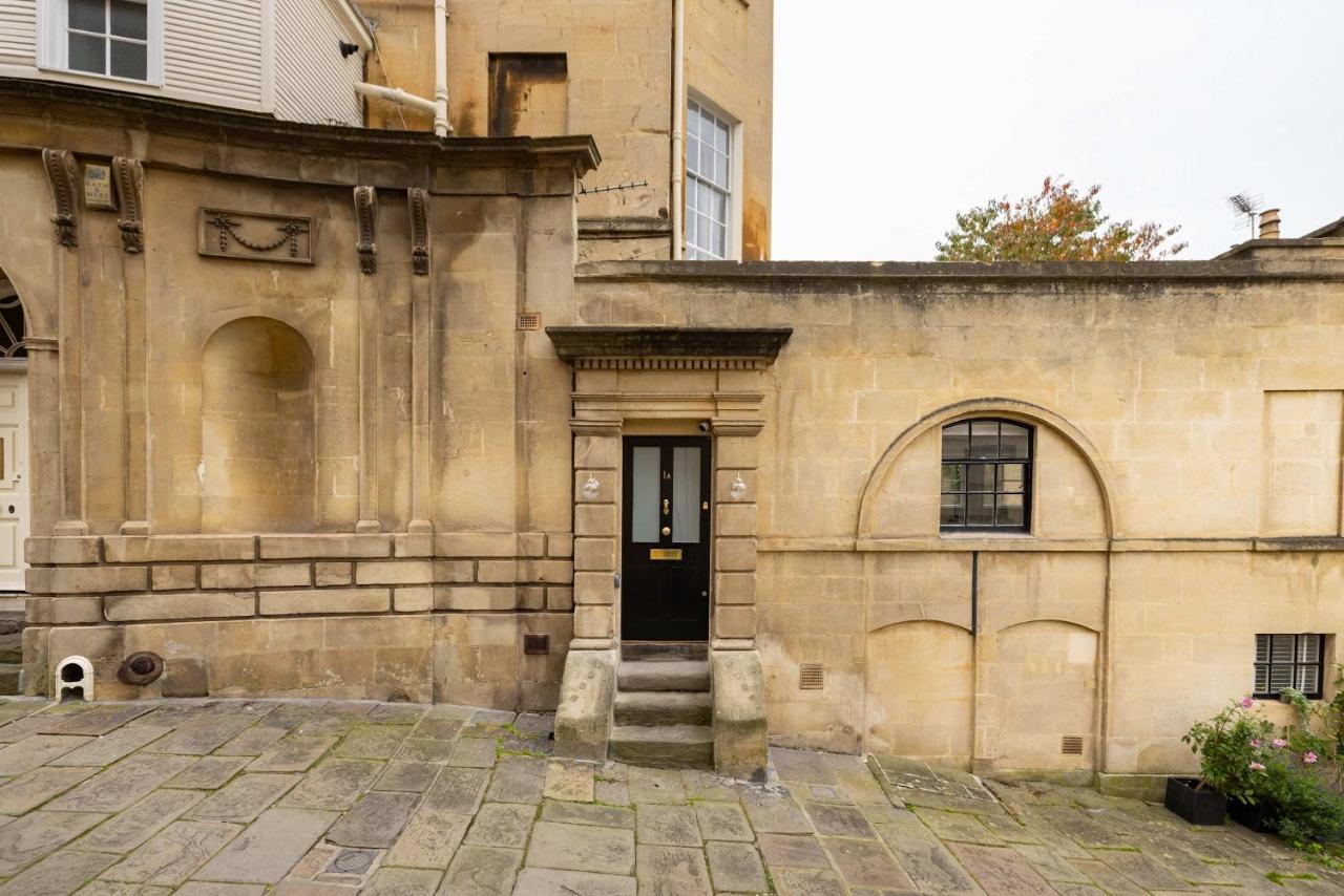 Charming One-Bedroom Retreat in Historic Bath - Bed and Breakfast Bath