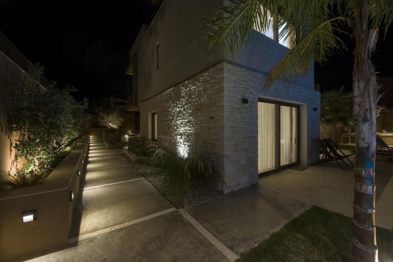 Almi-Cove Hilltop Villas - B&B La Canea