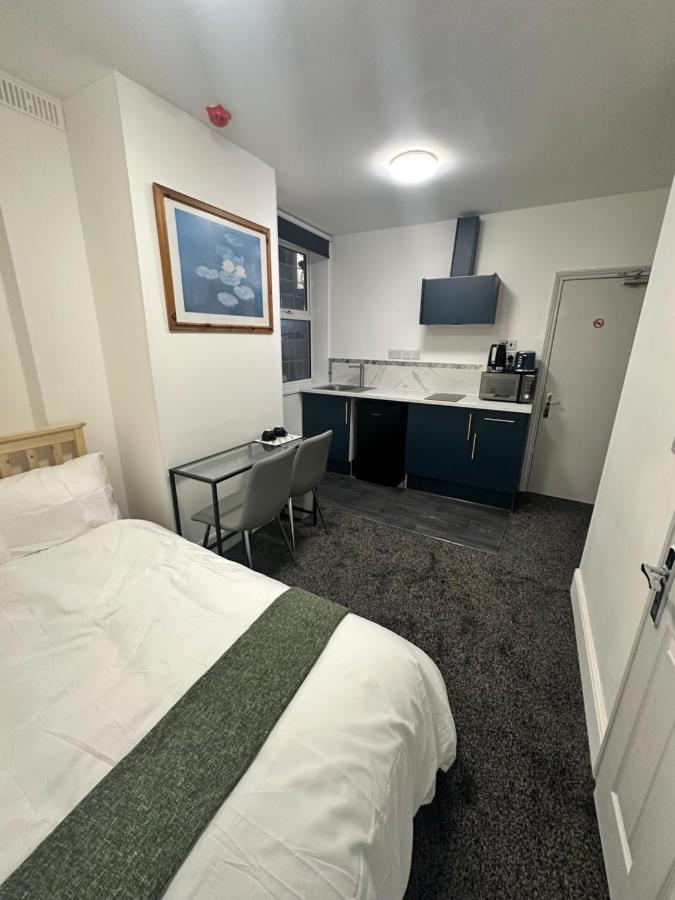 Room 5 NG3 2AZ - Ferienwohnung