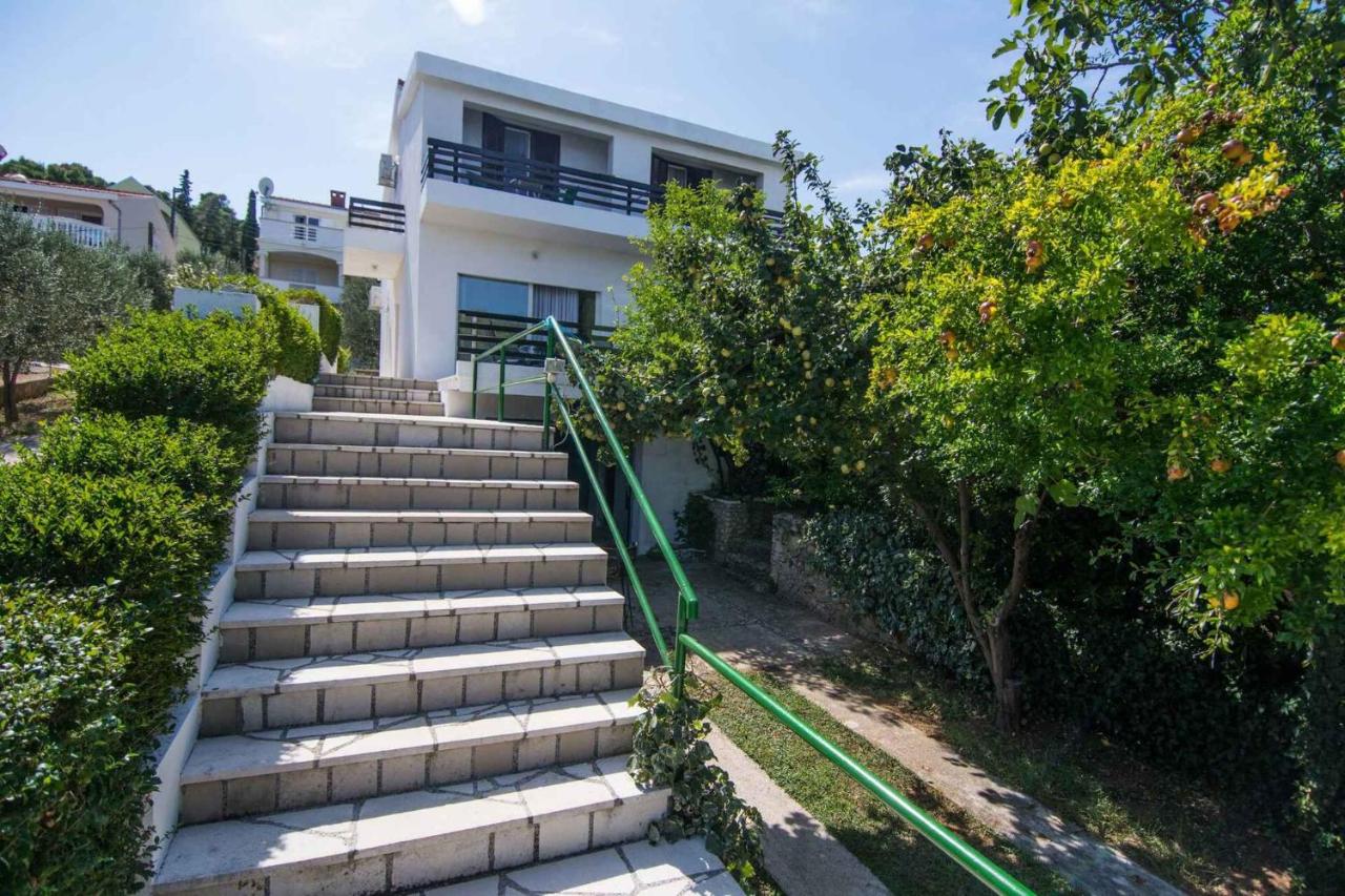 Holiday home in Tkon - Insel Pasman 6922 - B&B Tkon