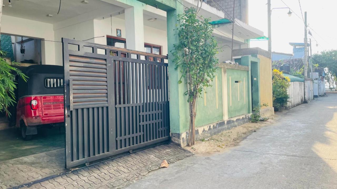 Wind Beach Inn - B&B Negombo