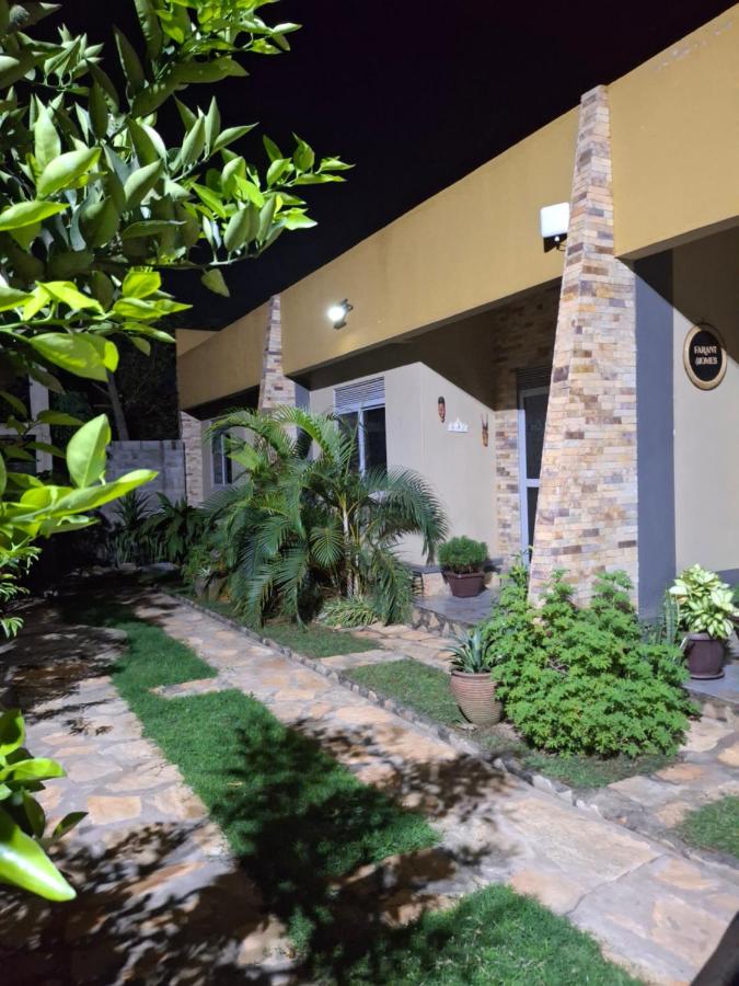 FARANT Homes - Bed and Breakfast Kampala