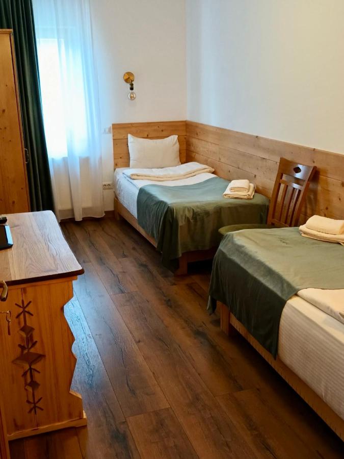 Zweibettzimmer