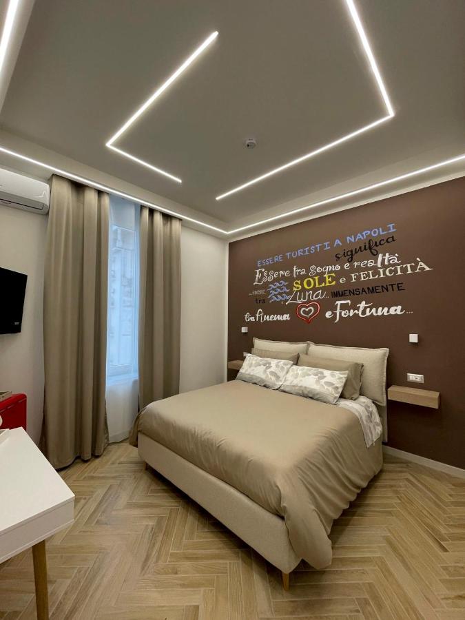 Doppel- oder Zweibettzimmer