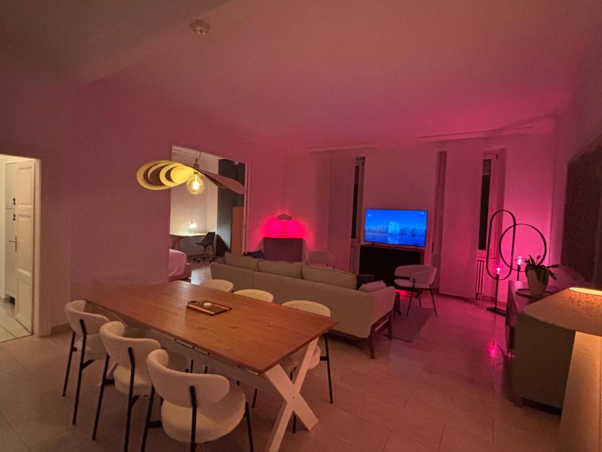 Three-Bedroom Deluxe Apartment