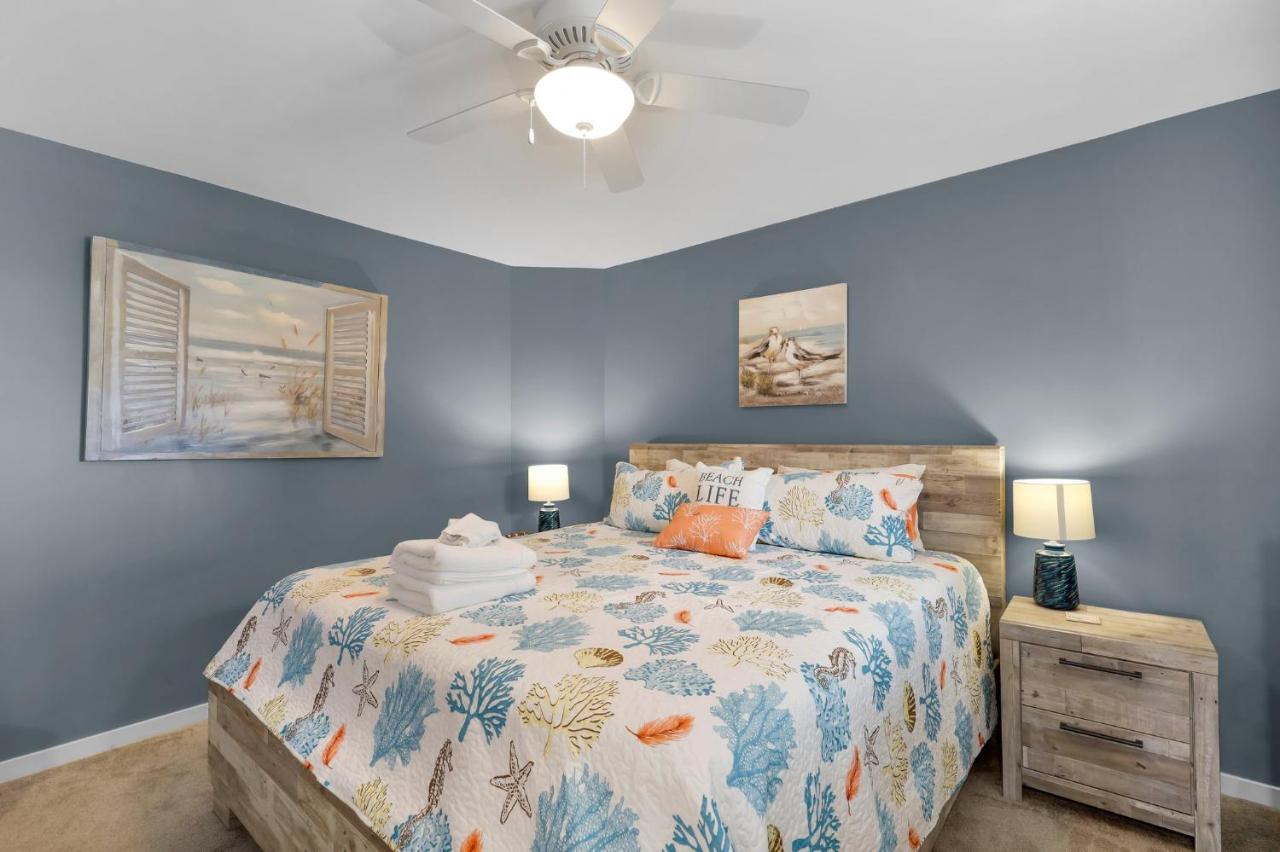 Harbor Island Hideaway - Your Perfect Escape - B&B Cedar Reef Villas