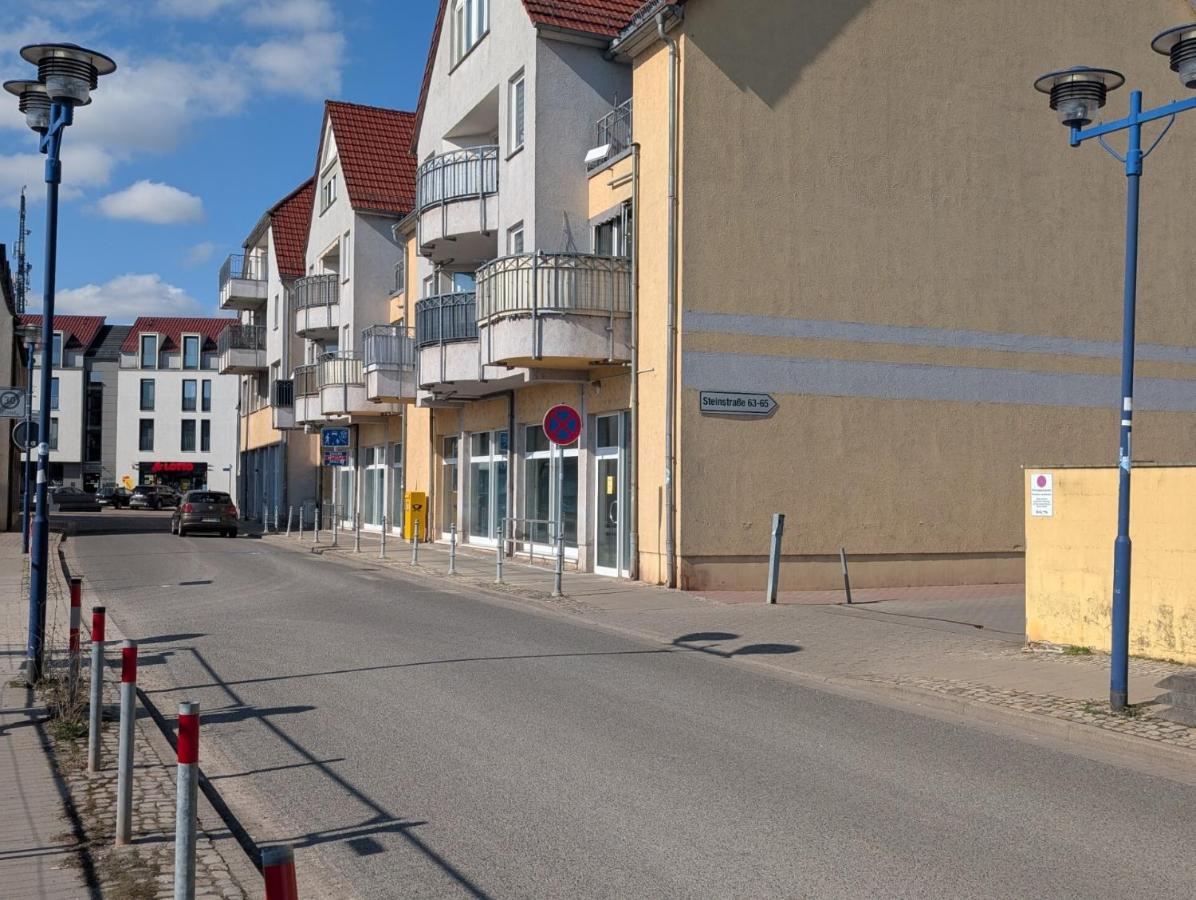 FeelGood Apartment 63, Studio Apartment mit Altstadt Charme, in Schönebeck Elbe - B&B
