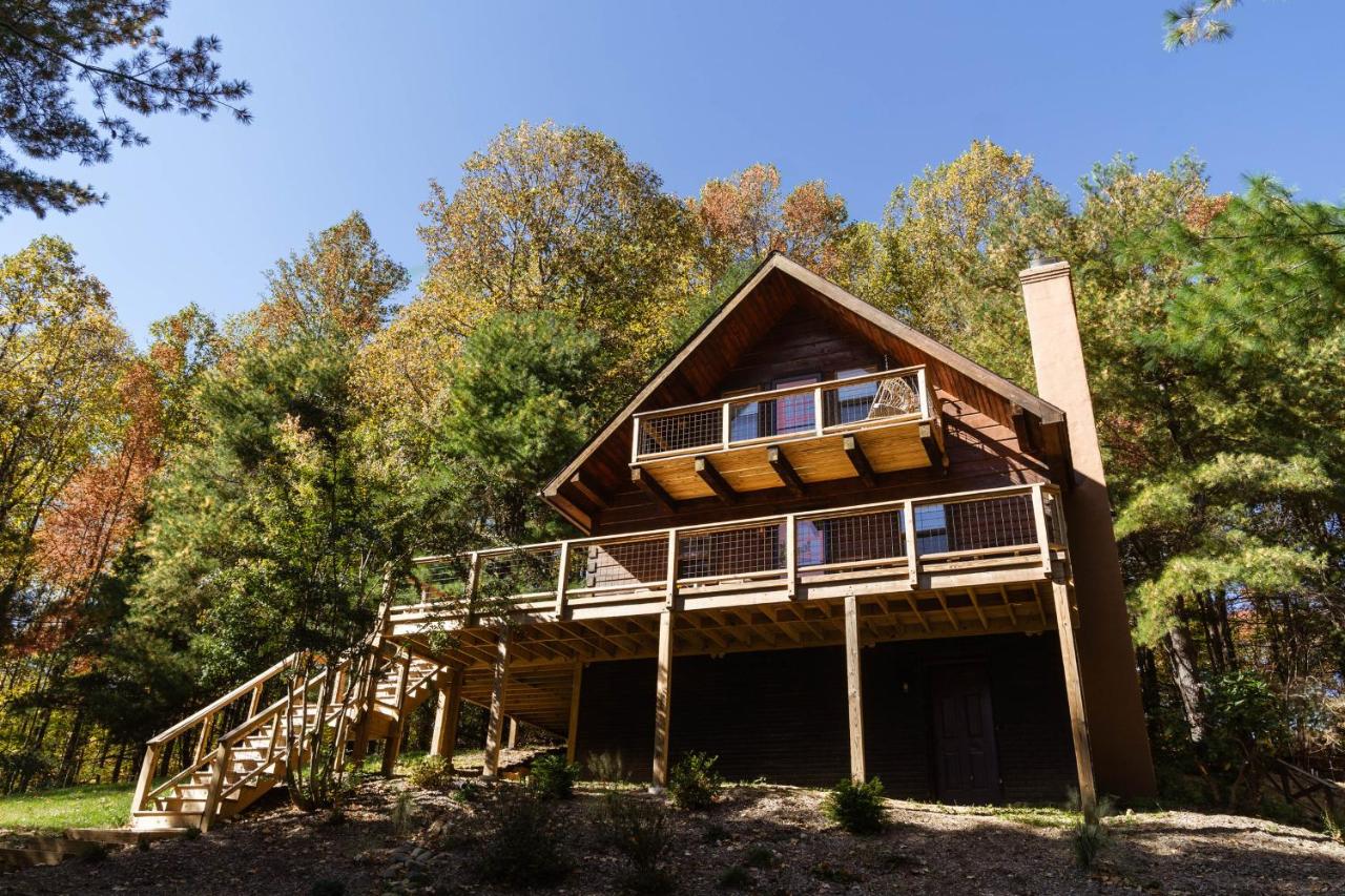 Stay Near Old Rag/White Oak Falls - Cozy Log Cabin - Ferienwohnung