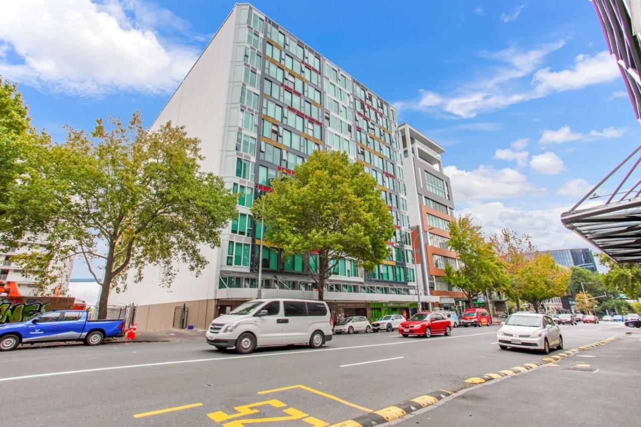 Modern CBD Apartment with City views near Skytower - B&B