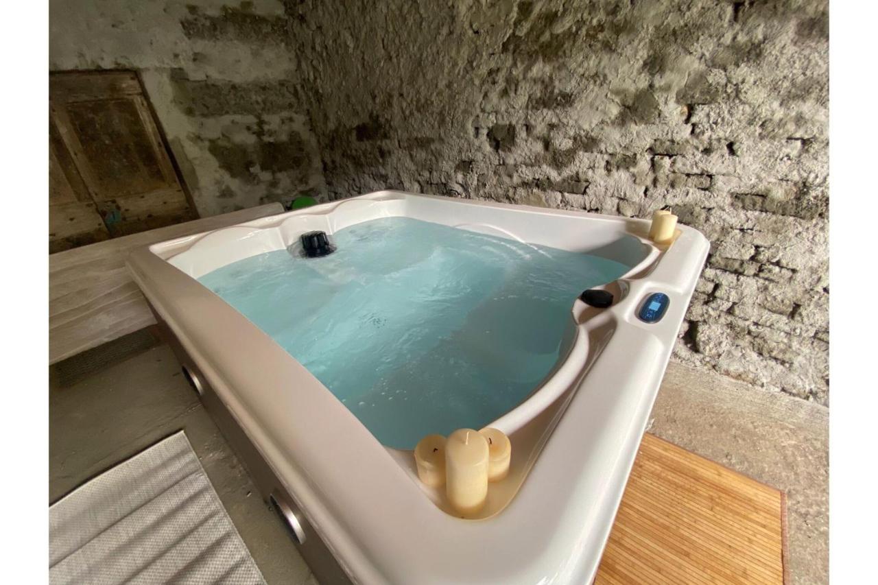 La Cascina Amore con jacuzzi e sauna by Halldis - Chambres d'hôtes Ozzano Monferrato