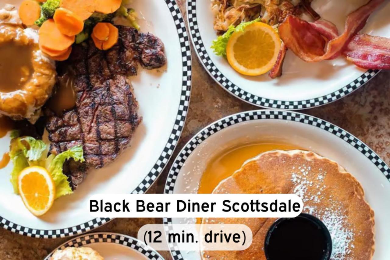 Modern2BR Pickle&Basketball Ct,Pool,BBQ&Pet Frndly - B&B Scottsdale