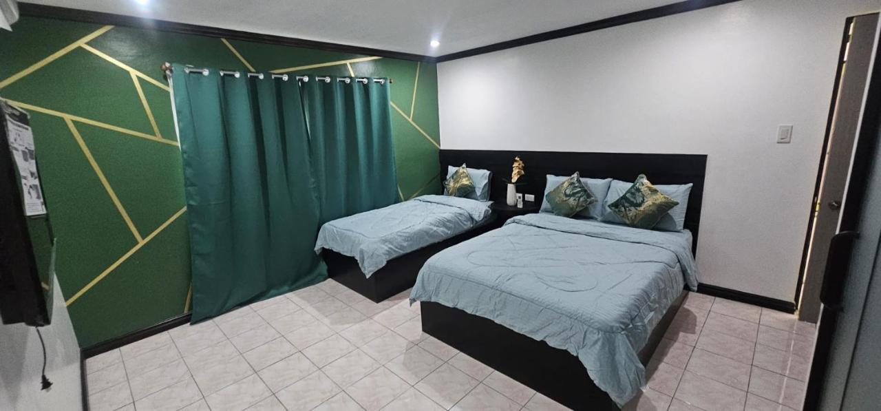 Triple Room with Bathroom