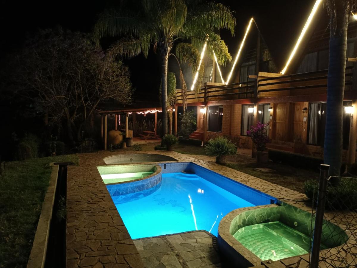 Cabañas Valle del lago Valle de Bravo - B&B