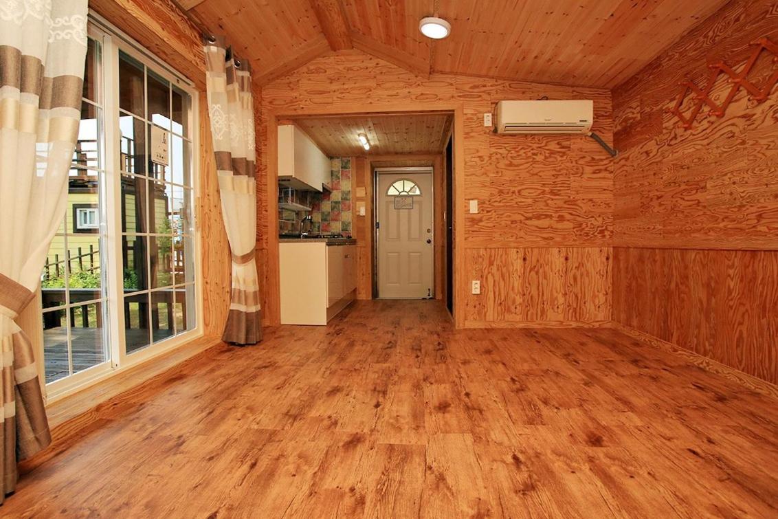 Quadruple Room 4 