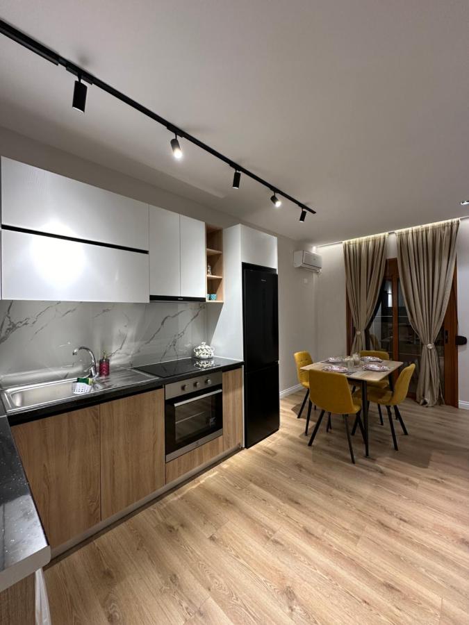 Classy apartment Lea - B&B Durazzo