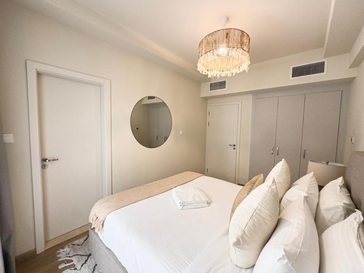 Two-Bedroom Apartment with Balcony and Sea View