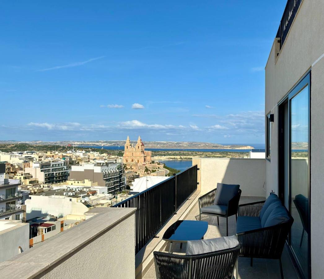 Stylish 2bed With Views Mellieha By Homely! - B&B