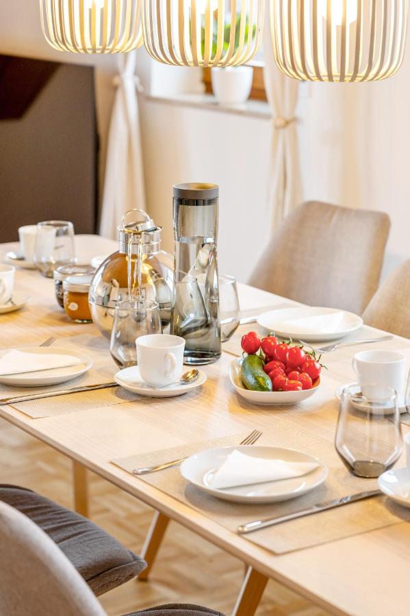 Ferienwohnung "Ruhe und Weitblick" Perfekte Anbindung - B&B