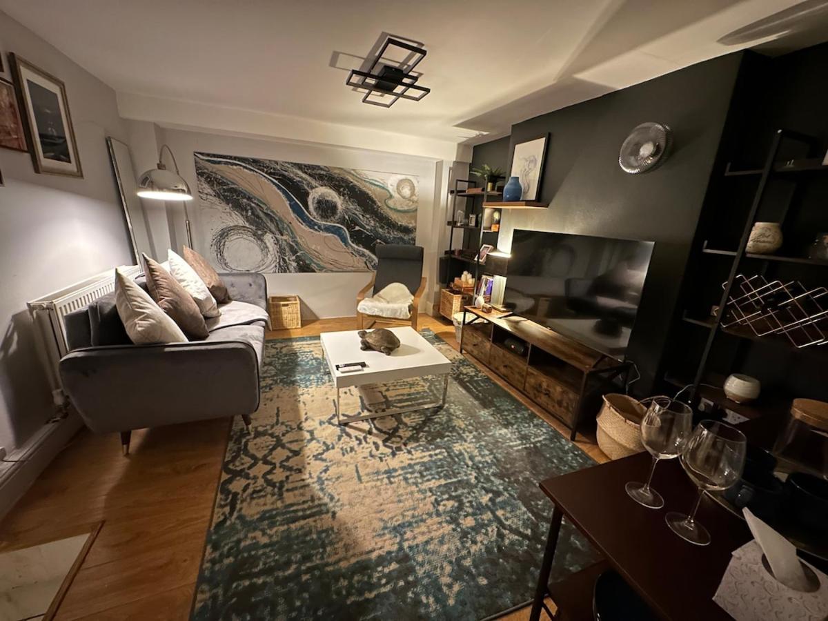 Stylish unit, heart of Bayswater - B&B London