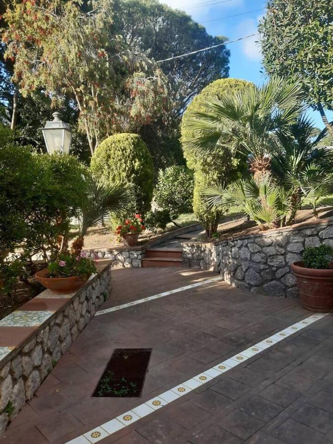 Casa Silvana 2 Casa con giardino by ItaliaHost - B&B Capri città