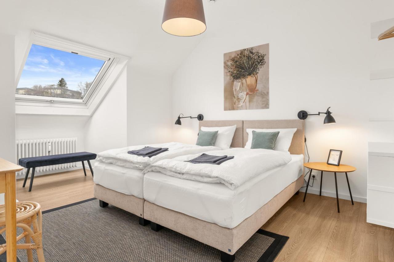 EDMUNDs - Bergblick im Wanderparadies, Nintendo Switch, Parkplatz - B&B Bad Berleburg