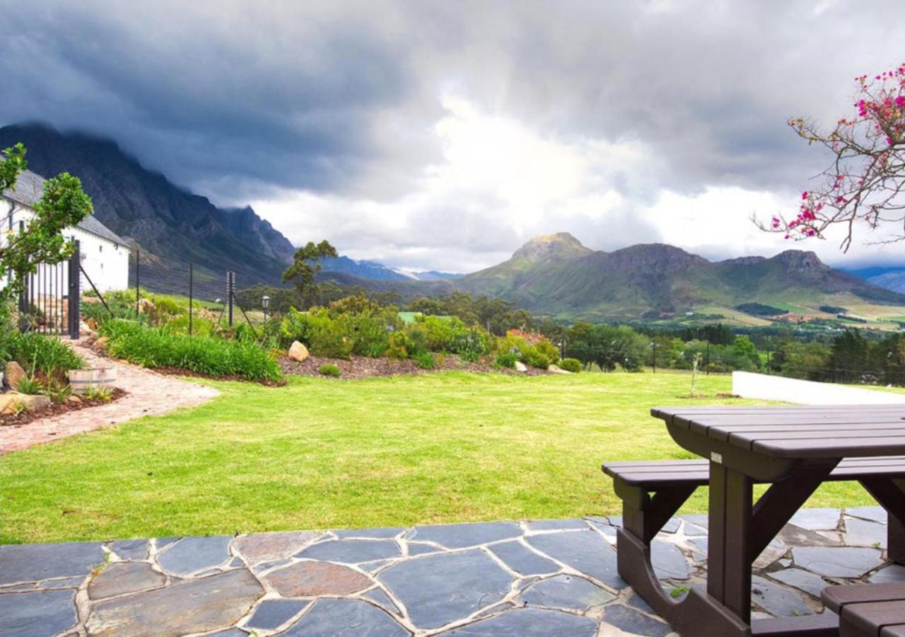Elephants Trail Cottage - Bed and Breakfast