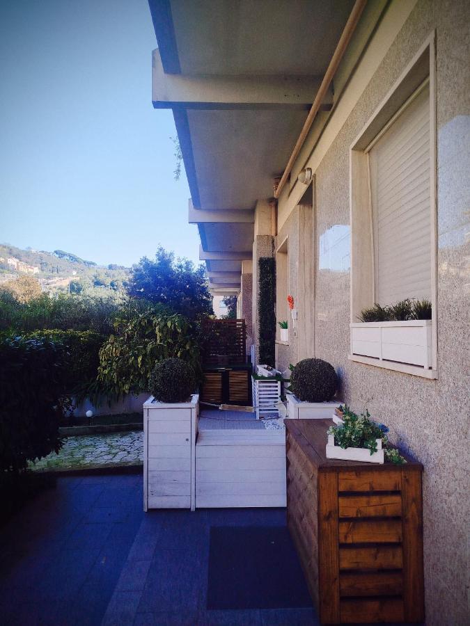 Appartamento N6 San Terenzo Lerici-4 posti letto-parcheggio privato- aria condizionata - Ferienwohnung Lerici