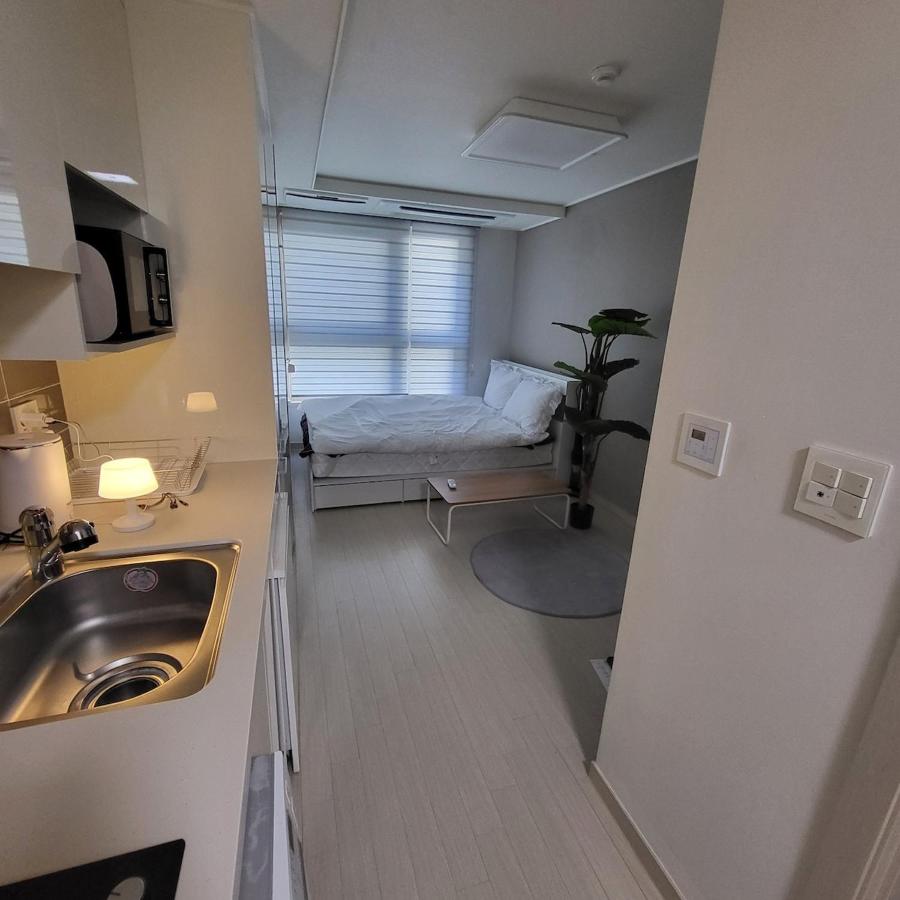 3123 Sinnonhyeon - B&B Seul